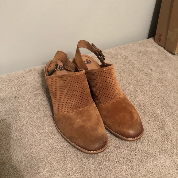 NIB. Brand New, Never Worn Sofft Sabie Slingback Clog - Picture 2 of 5